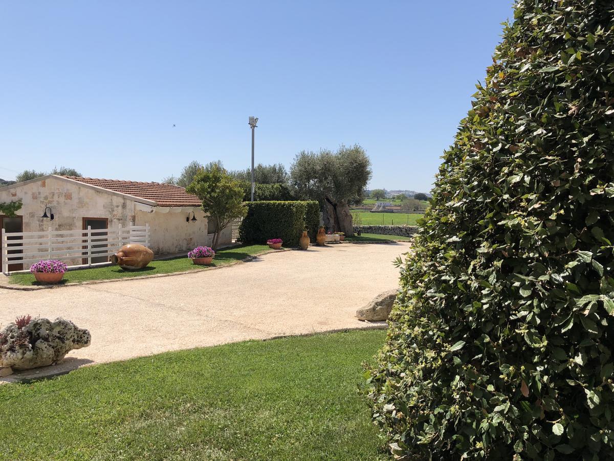Masseria Madonna Dell'Arco Agriturismo Martina Franca Ngoại thất bức ảnh